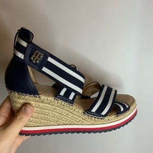 Tommy Hilfiger Wedges